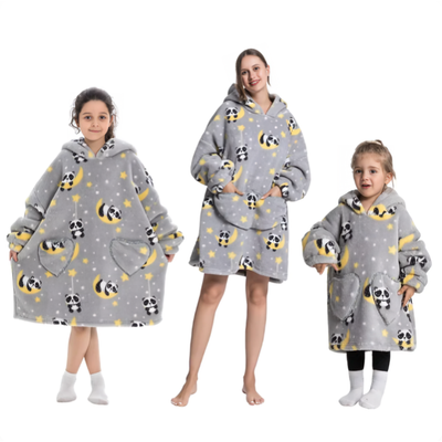 Grå oversized hettegenser med panda- og månemønster for voksen og barn