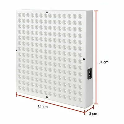 NordCura™ LightPanel 225 – LED-panel for rødlysbehandling med 225 dioder, 660 nm og 850 nm infrarød lysbehandling. Aluminiumpanel på 31×31 cm med strømkabel, opphengssett og øyebeskyttelse. Profesjonell rødlysbehandling hjemme.