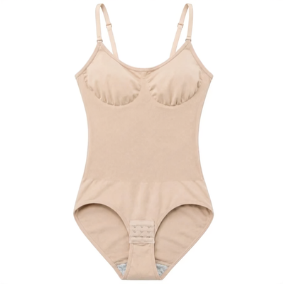 Shaping Body i beige med åpen skritt, sett forfra